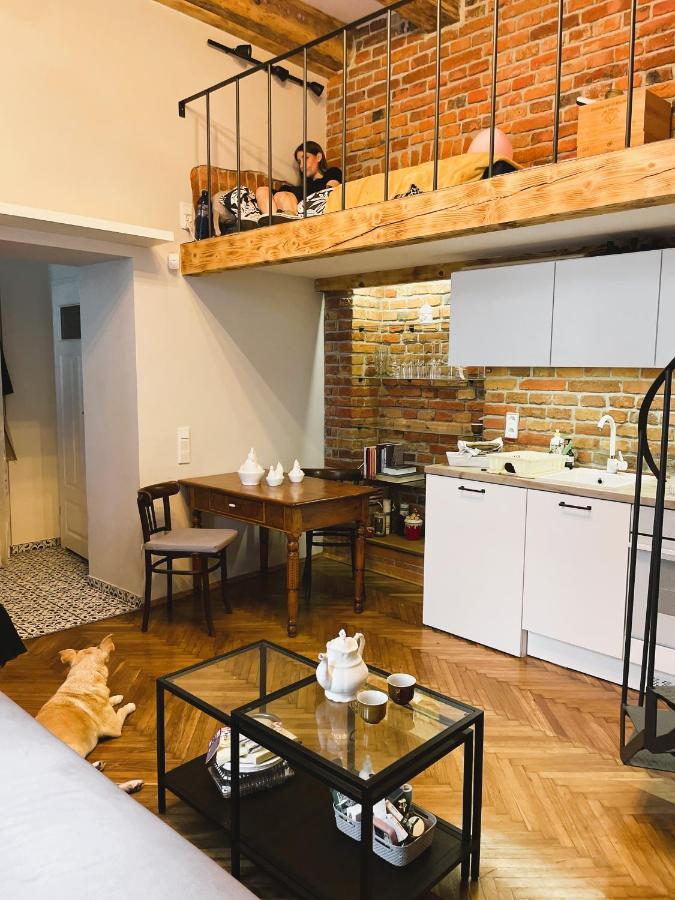 Family Suite Красков Екстериор снимка
